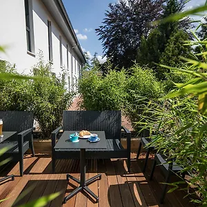 https://hotel-sudstern.getmunichhotels.com